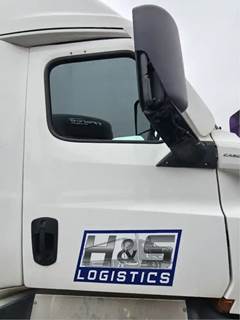 Freightliner Cascadia 126 Right Door