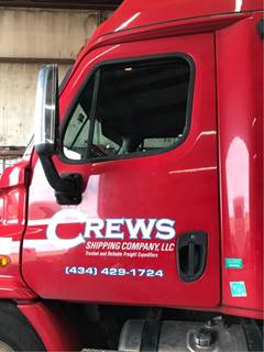 Freightliner Cascadia 132 Left Door