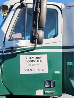 Freightliner Columbia 112 Left Door