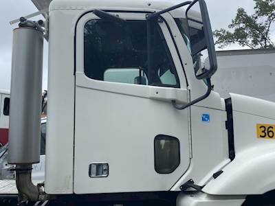 Freightliner Columbia 120 Right Door
