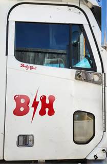 Freightliner Columbia 120 Right Door