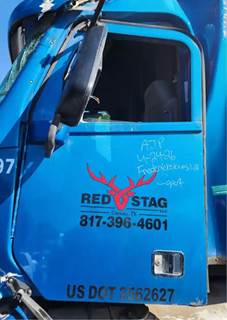 Freightliner Columbia 120 Left Door for a 2018 Freightliner Columbia 120 Glider