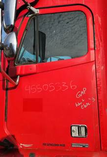 Freightliner Columbia 120 Left Door