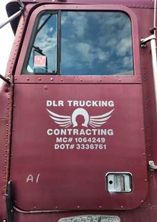 Freightliner FLD120 Left Door