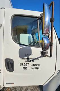 Freightliner M2 106 Right Door