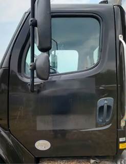 Freightliner M2 106 Left Door