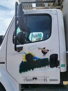 Freightliner M2 106 Left Door
