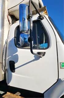 Freightliner M2 106 Right Door