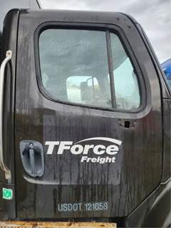 Freightliner M2 106 Right Door