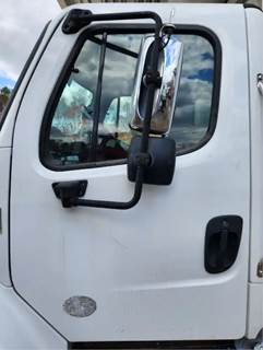 Freightliner M2 106 Left Door