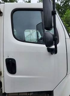 Freightliner M2 106 Right Door