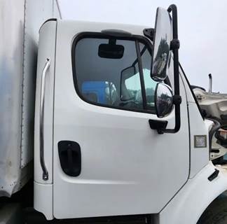 Freightliner M2 106 Right Door