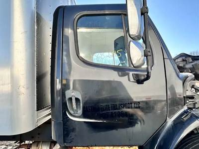 Freightliner M2 106 Right Door