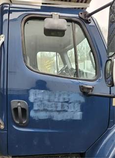 Freightliner M2 106 Right Door