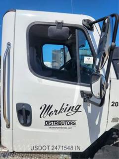 Freightliner M2 106 Right Door