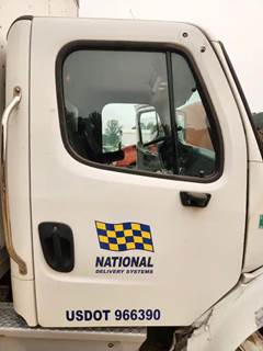 Freightliner M2 106 Right Door