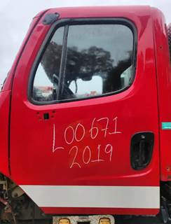 Freightliner M2 106 Left Door