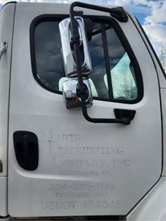 Freightliner M2 112 Right Door for a 2016 Freightliner M2 112 Medium Duty