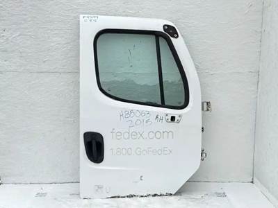 Freightliner M2 112 Right Door for a 2015 Freightliner M2 112 Medium Duty