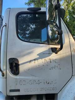 Freightliner M2 112 Right Door for a 2005 Freightliner M2 112 Medium Duty