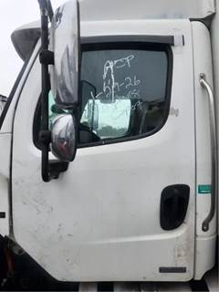 Freightliner M2 112 Left Door for a 2007 Freightliner M2 112 Medium Duty