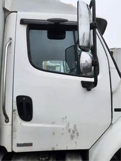 Freightliner M2 112 Right Door for a 2007 Freightliner M2 112 Medium Duty