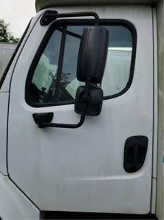 Freightliner S2C 106 Left Door