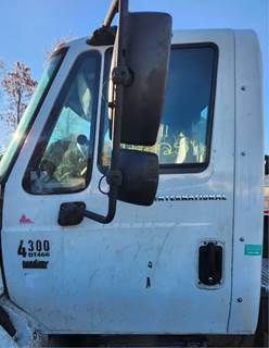 International 4300 Left Door