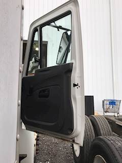 International 4300V Right Door