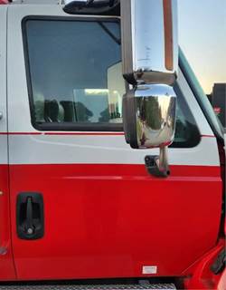 International 4400 LP Right Door