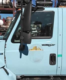 International 7400 Left Door