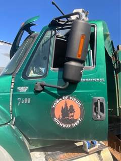 International 7600 Left Door