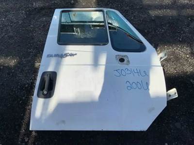 International 8500 Right Door