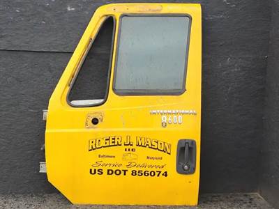 International 8600 Left Door