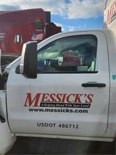 International CV515 Left Door