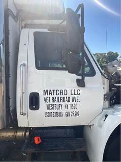 International DuraStar 4300 Right Door