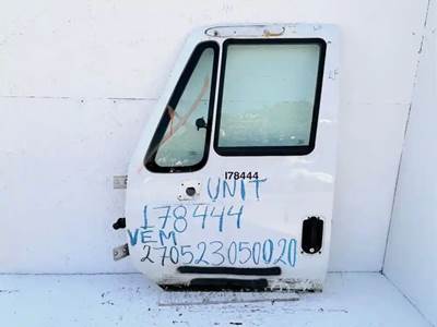 International DuraStar 4300 Left Door