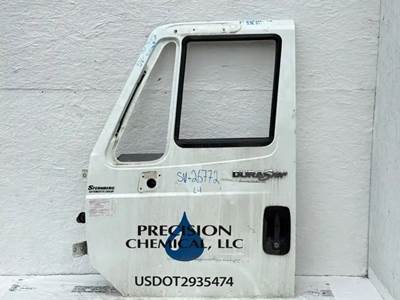 International DuraStar 4300 Left Door