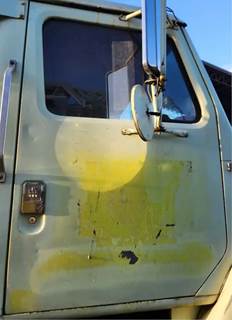 International F2275 Right Door for a 1980 International F-2275