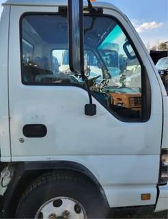 Isuzu NPR HD Right Door for a 2006 Isuzu NPR-HD