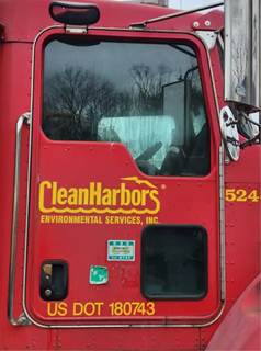 Kenworth T300 Right Door