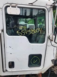 Kenworth T300 Right Door