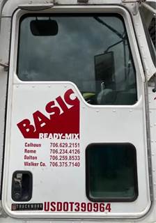 Kenworth T400 Right Door