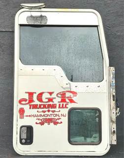 Kenworth T660 Right Door