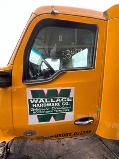 Kenworth T680 Left Door