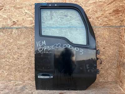 Kenworth T680 Right Door