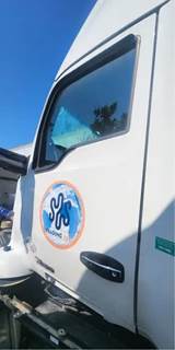 Kenworth T680 Left Door