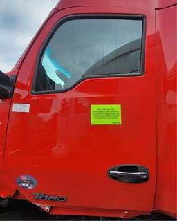 Kenworth T680 Left Door