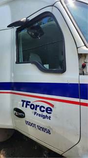 Kenworth T680 Right Door