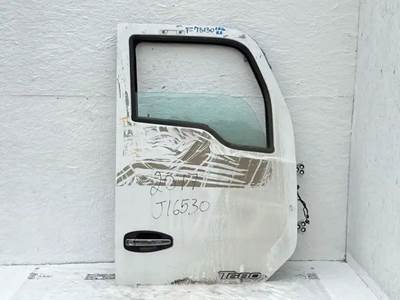 Kenworth T680 Right Door